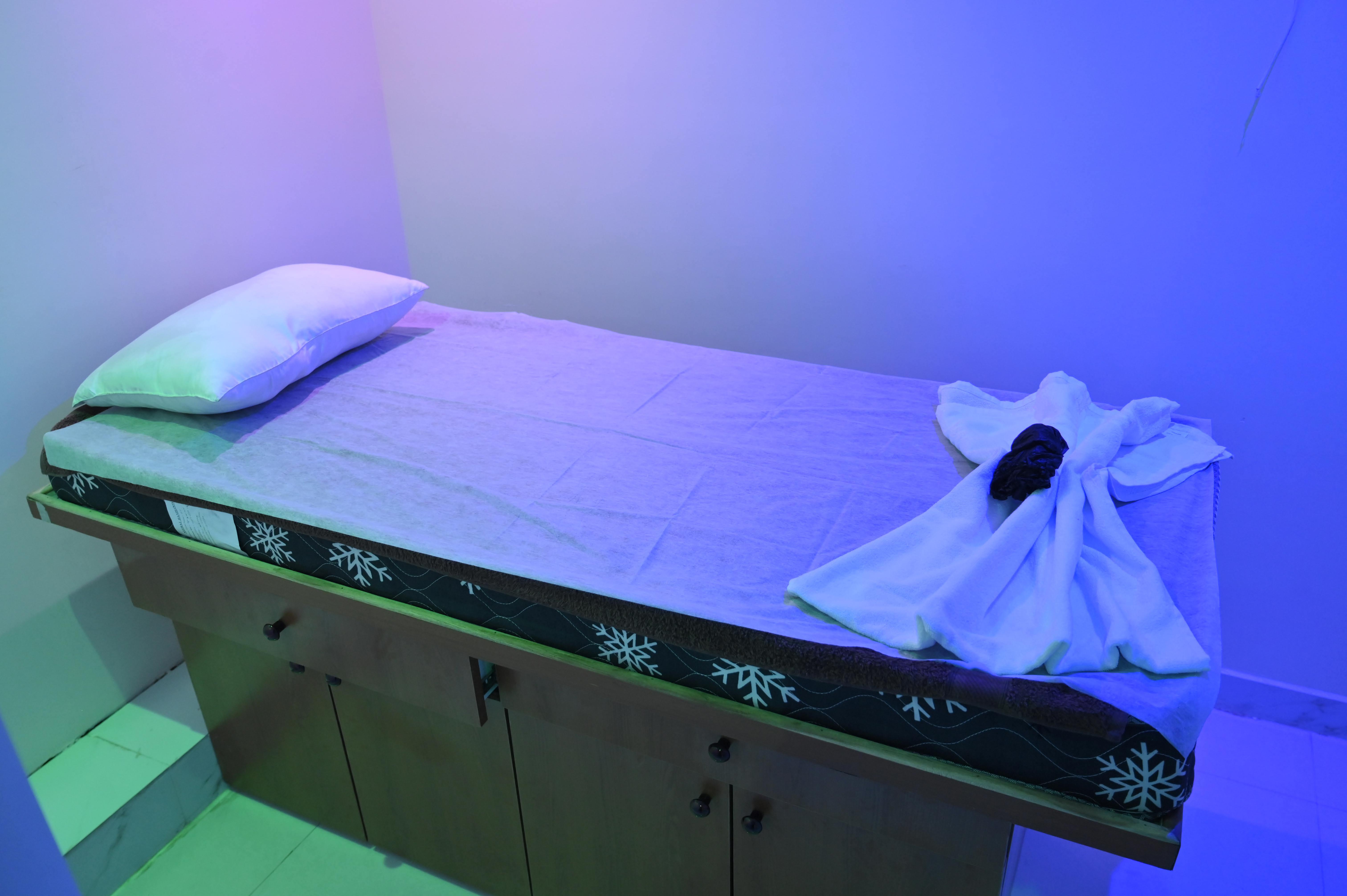 Best Blue Radiance Spa interior photo 28