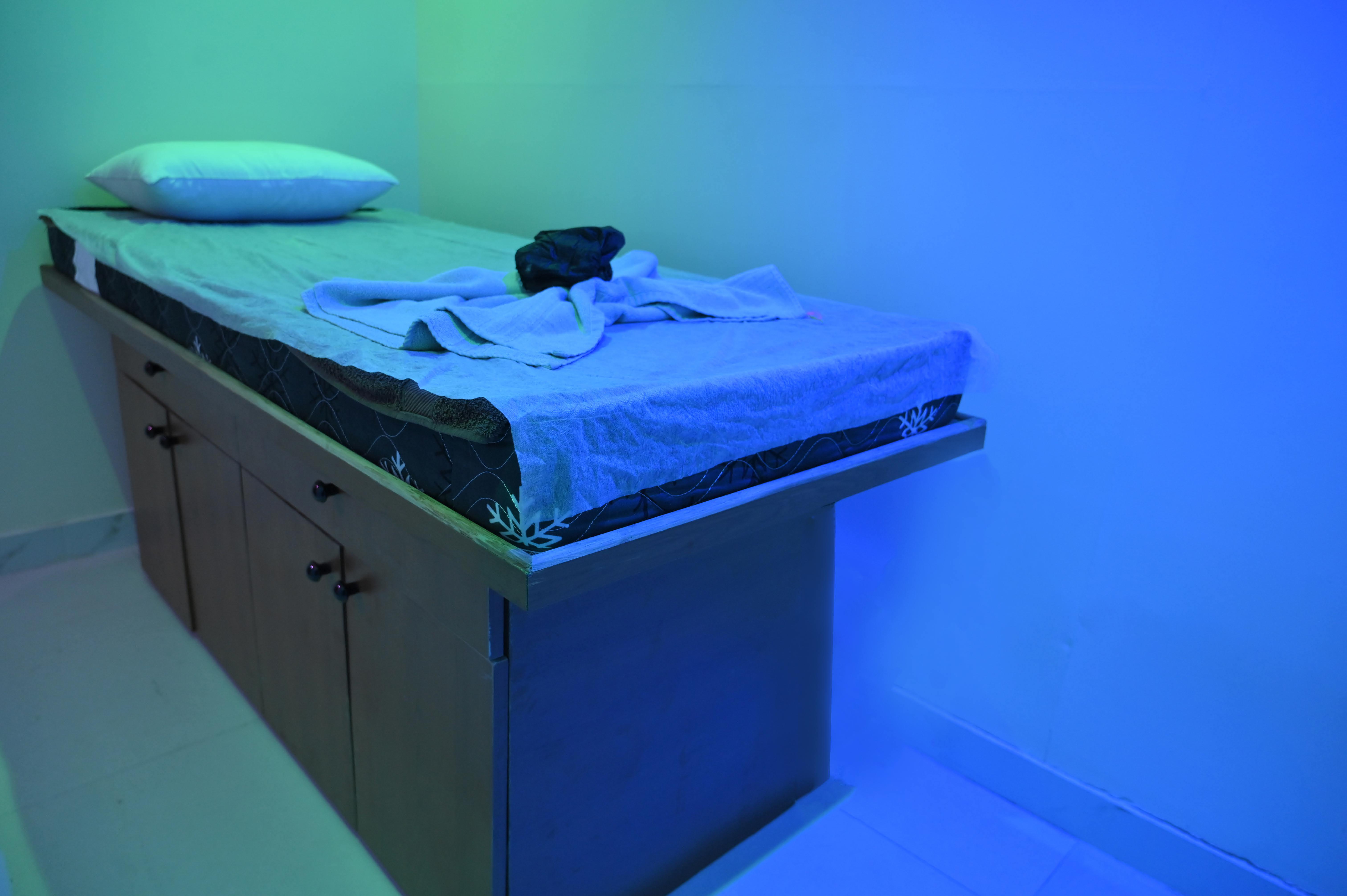 Best Blue Radiance Spa interior photo 19