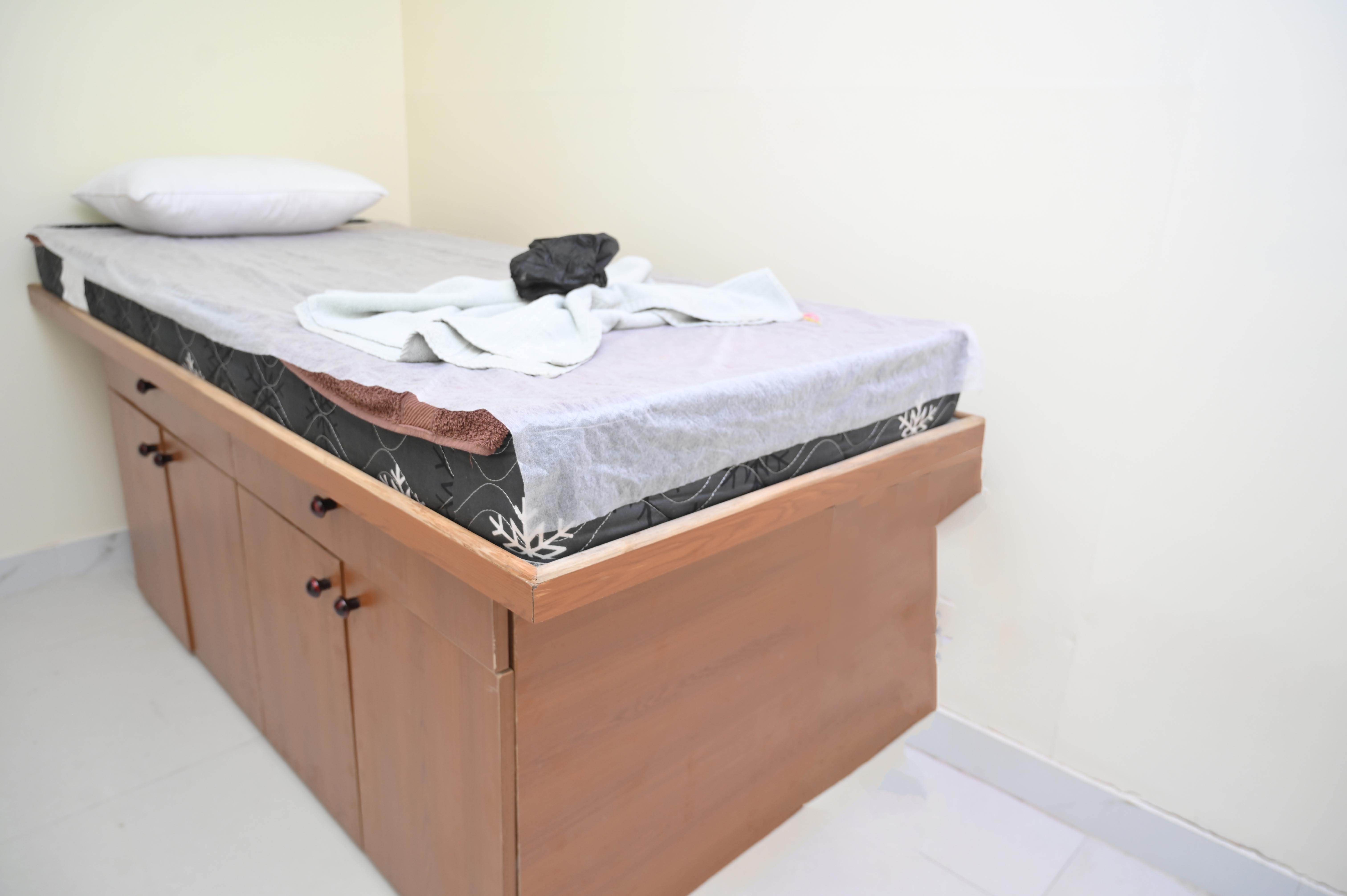 Best Blue Radiance Spa interior photo 20